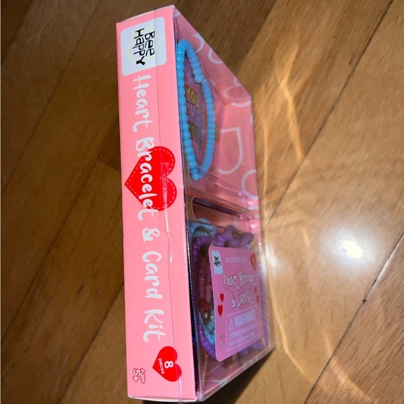 New aldis Valentine cherry 8 bracelet kids kit - Picture 7 of 9